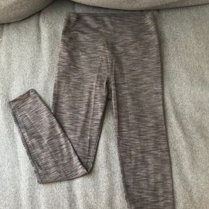 Outdoor voices grey leggings size medium